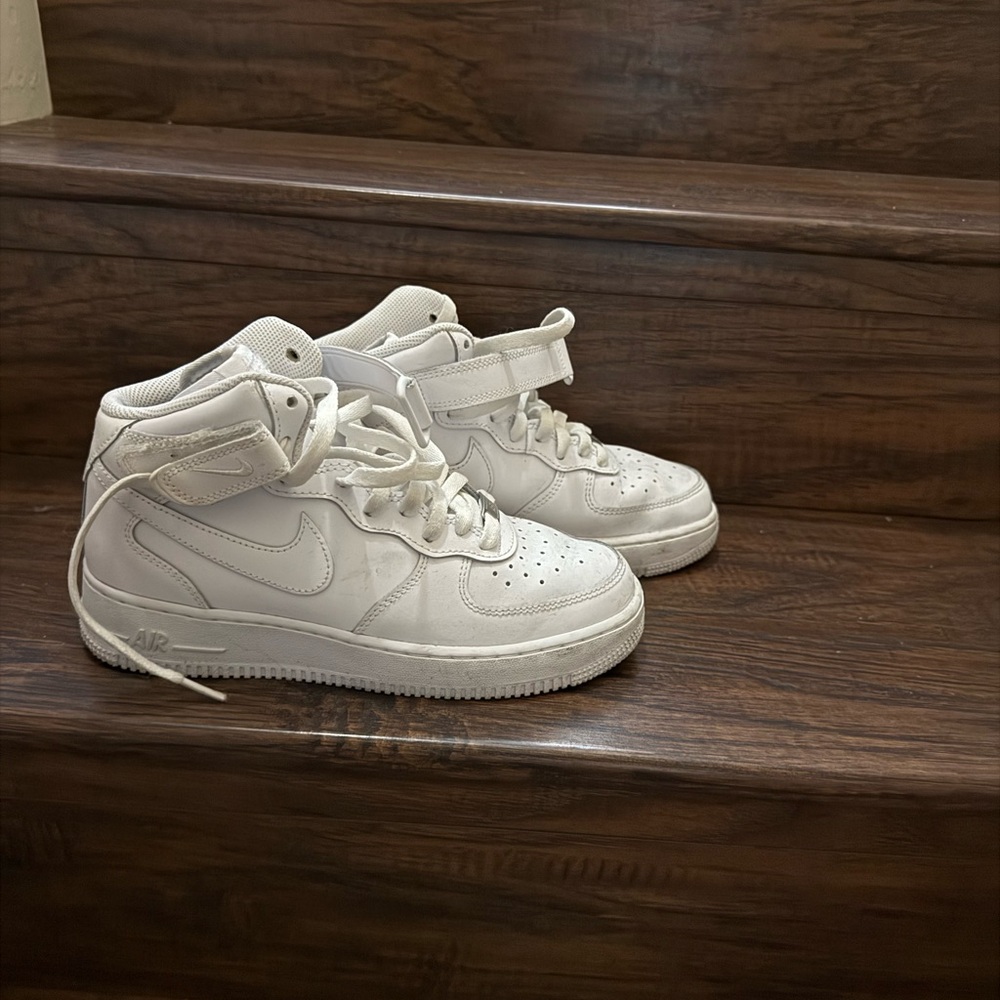 Nike White Athletic Shoes